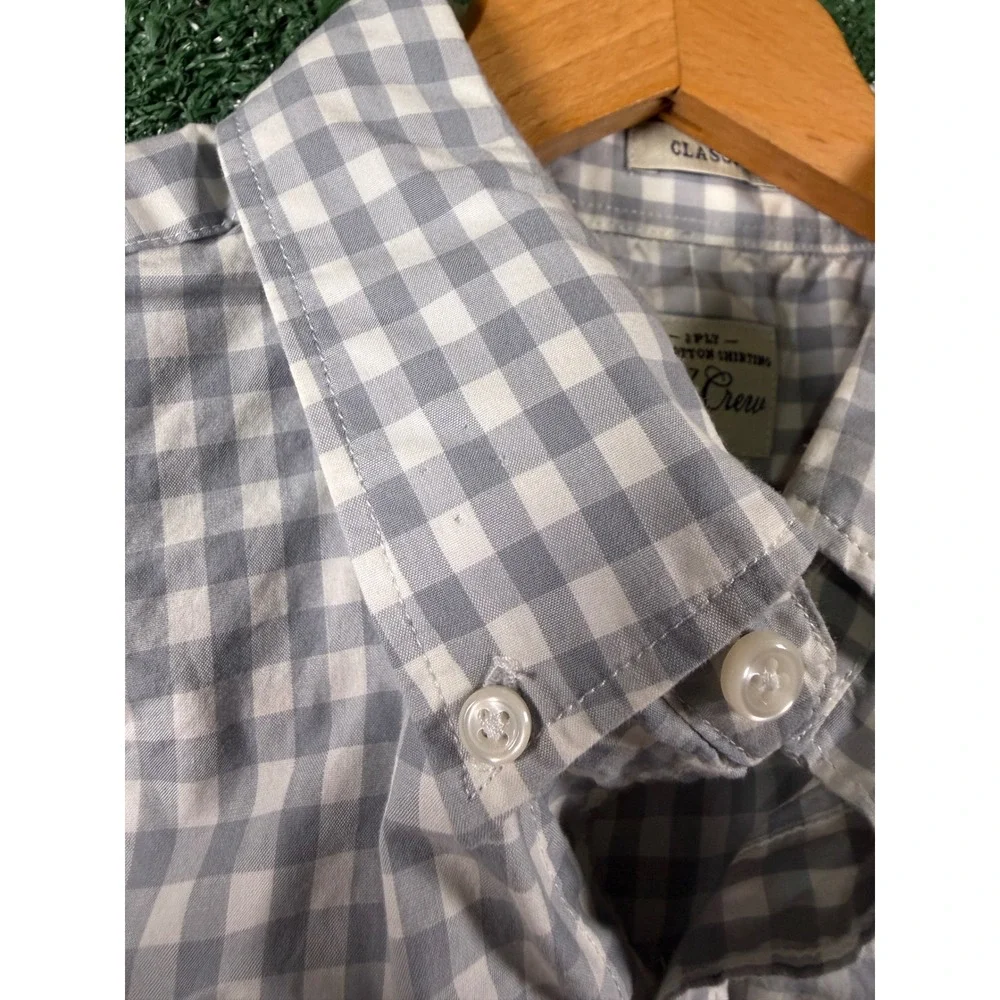 J. Crew Button Down Shirt Mens M Grey Good Classic Fit Gingham Cotton LS